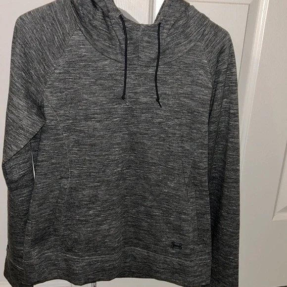 UNDER ARMOUR WOMEN'S HOODIE - Picture 1 of 4